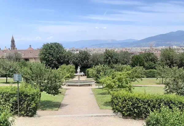 Uffizi, Pitti Palace & Boboli Gardens Private Tour