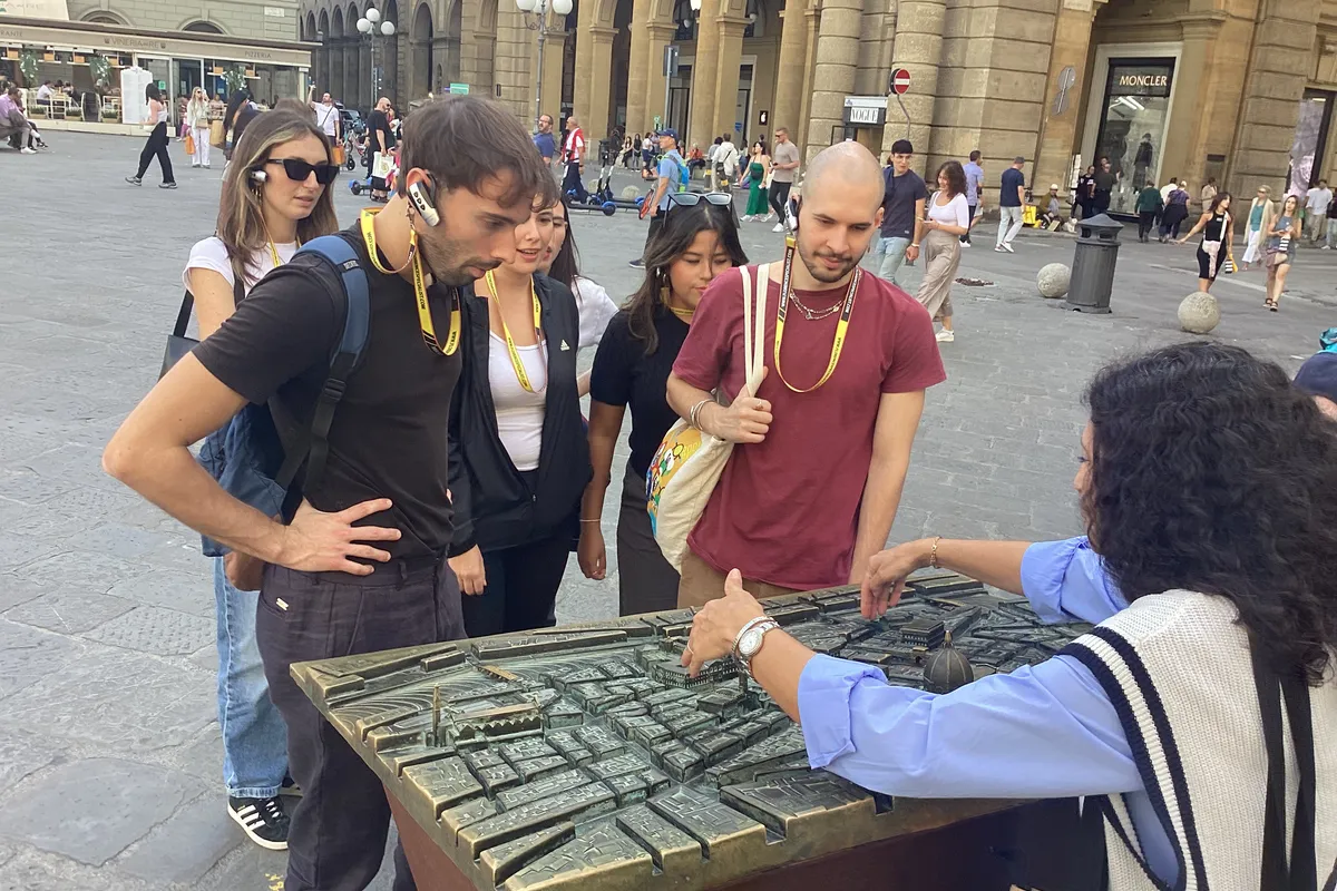Private City Walking Tour — photo 1