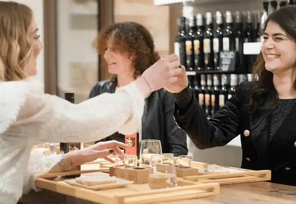 Tuscan Olive Oil, Food, and Wine Experience - Florence City Walk