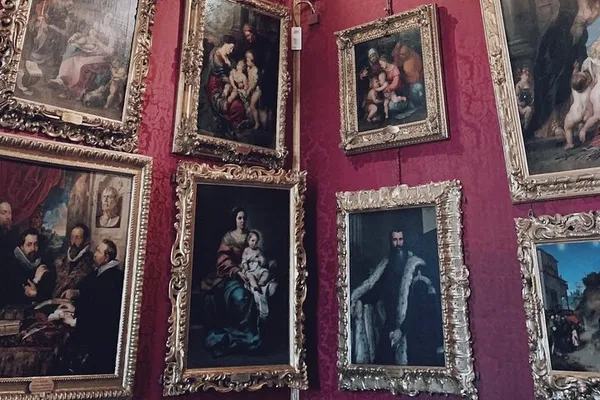 Pitti Palace and Boboli Gardens Private Tour — photo 5