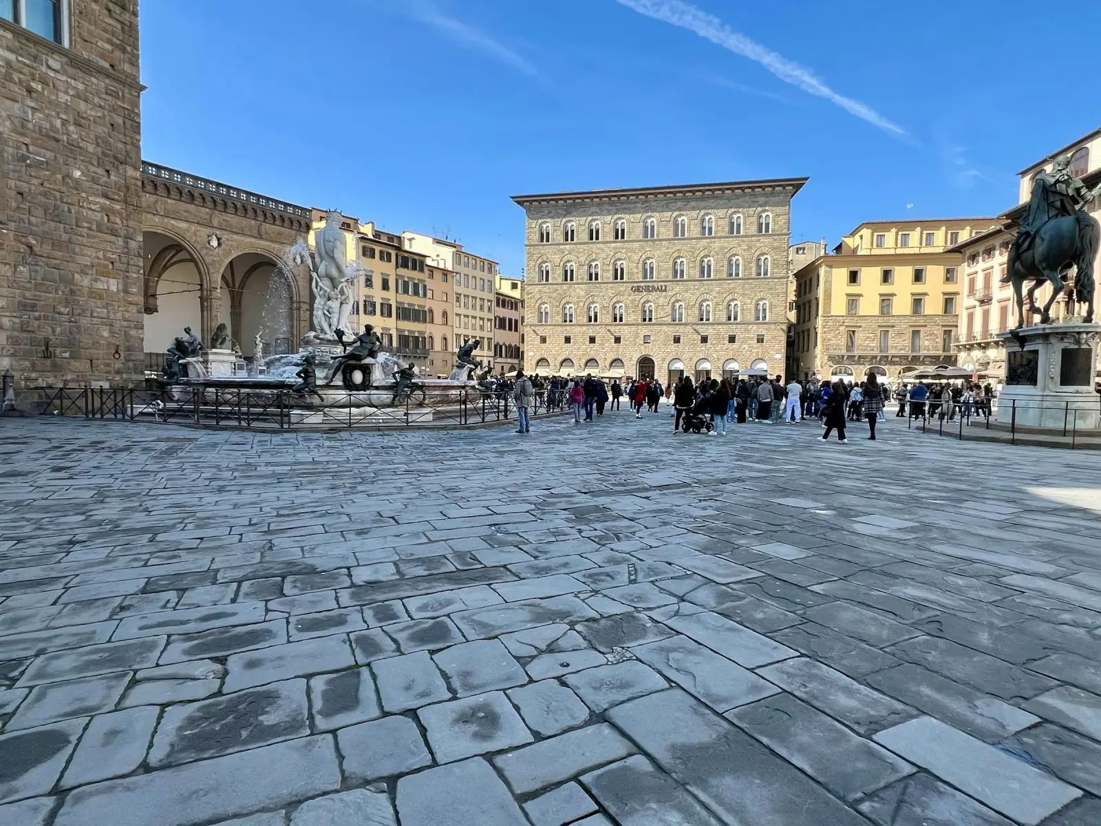 Piazza della Signoria and Palazzo Vecchio